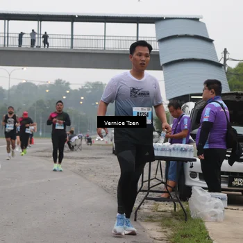 Runner Photo 7227176