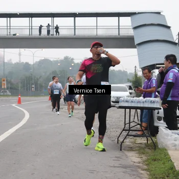 Runner Photo 7227326