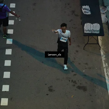 Runner Photo 7227362