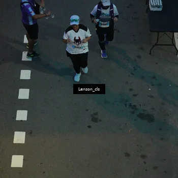 Runner Photo 7227438