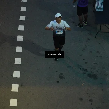 Runner Photo 7227475