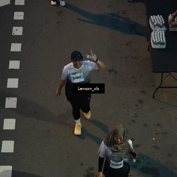 Runner Photo 7227508
