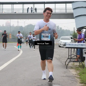 Runner Photo 7227546