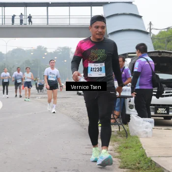 Runner Photo 7227611