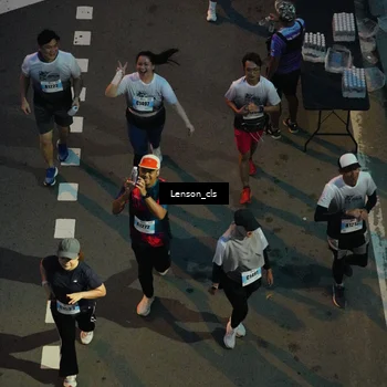 Runner Photo 7227649