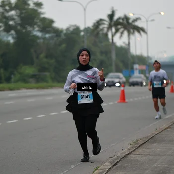 Runner Photo 7227910