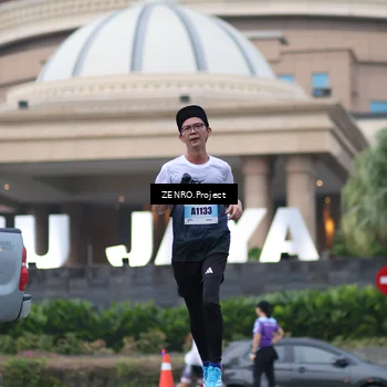 Runner Photo 7227912