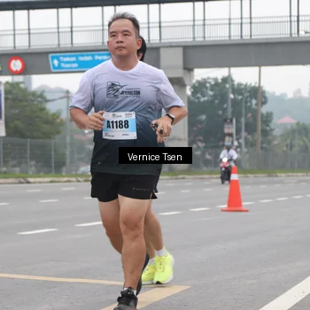 Runner Photo 7228257
