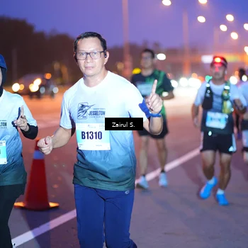 Runner Photo 7228295