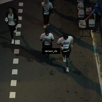 Runner Photo 7228561