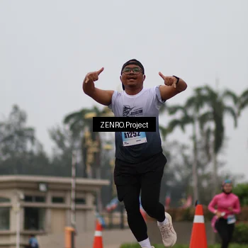 Runner Photo 7229069