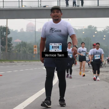 Runner Photo 7229338
