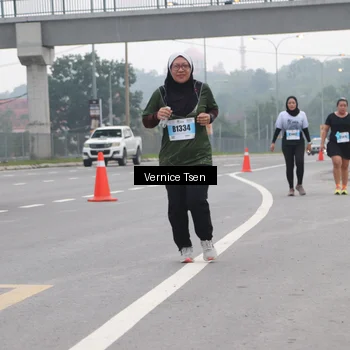 Runner Photo 7229536