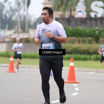 Runner Photo 7229545