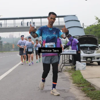 Runner Photo 7229835