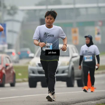 Runner Photo 7230095