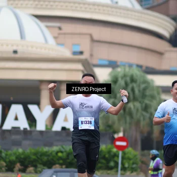 Runner Photo 7230378