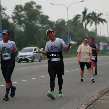 Runner Photo 7230411