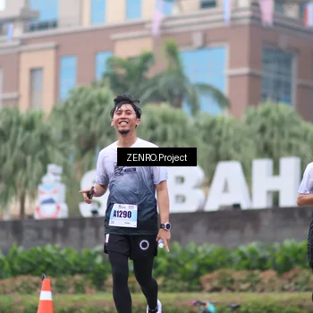 Runner Photo 7230578