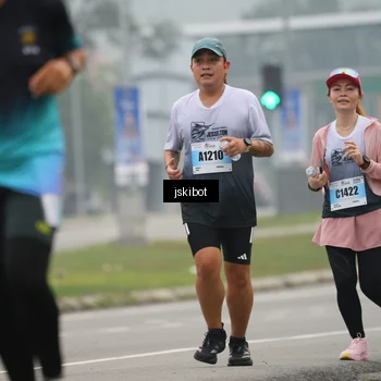 Runner Photo 7230718