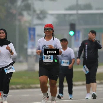 Runner Photo 7230883