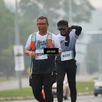 Runner Photo 7230935