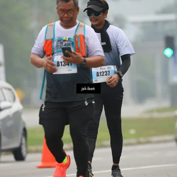 Runner Photo 7230945