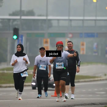 Runner Photo 7230975