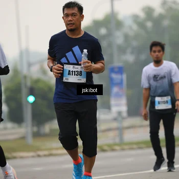 Runner Photo 7231039