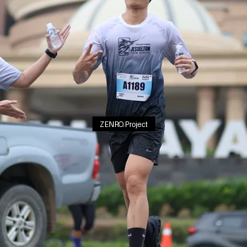 Runner Photo 7231086