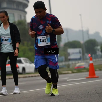 Runner Photo 7231363
