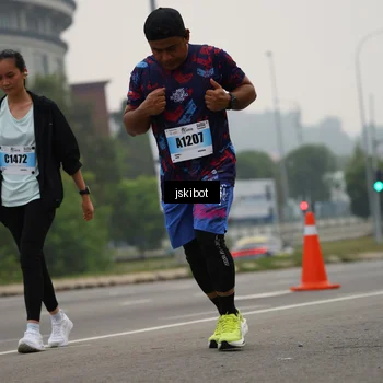 Runner Photo 7231365