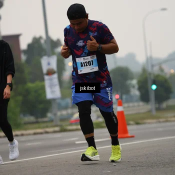 Runner Photo 7231371