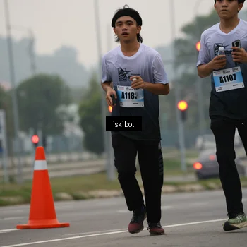 Runner Photo 7231426