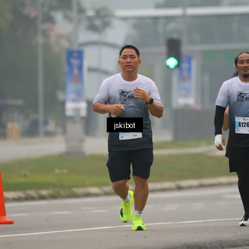 Runner Photo 7232642