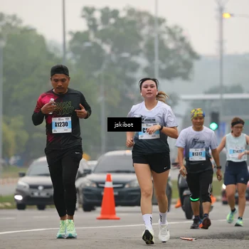 Runner Photo 7232857
