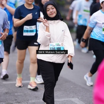 Runner Photo 7233005