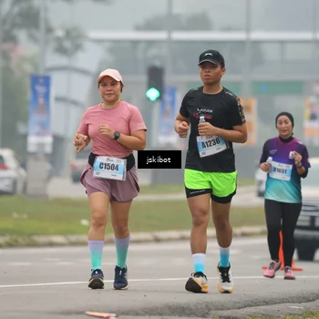 Runner Photo 7233115