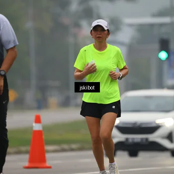 Runner Photo 7233318