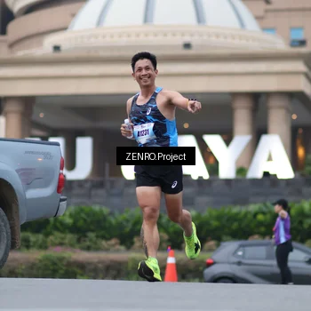 Runner Photo 7233353