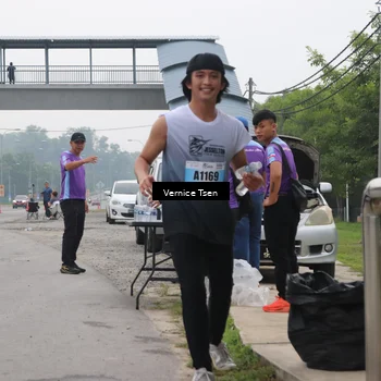 Runner Photo 7233359