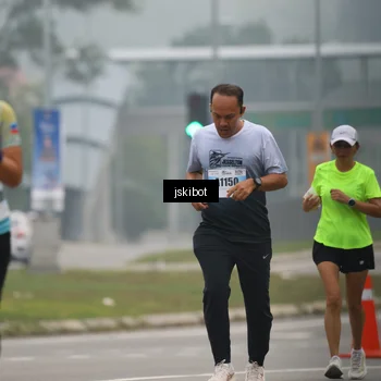Runner Photo 7233367