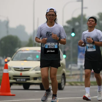 Runner Photo 7233402