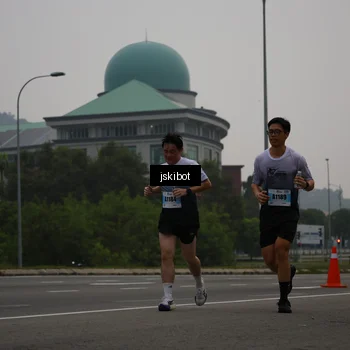 Runner Photo 7233497