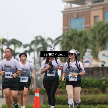 Runner Photo 7233692