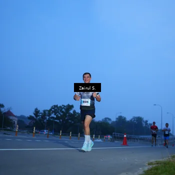 Runner Photo 7233739