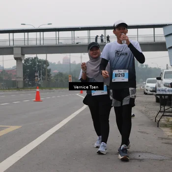 Runner Photo 7233908