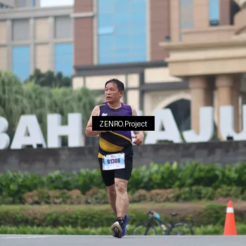 Runner Photo 7233946