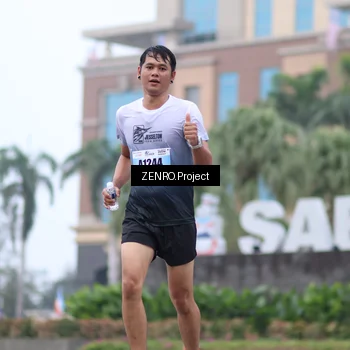 Runner Photo 7234100
