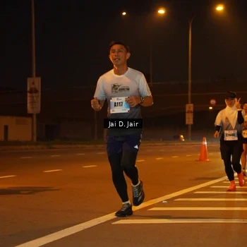 Runner Photo 7234210